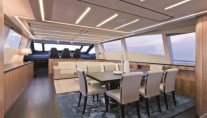 Pershing-108 Yacht salon